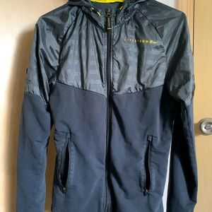 Nike dri-fit livestream jacket